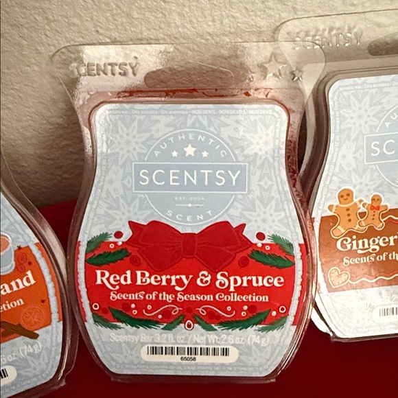 Scentsy Holiday Wax Melts Set - Picture 3 of 5